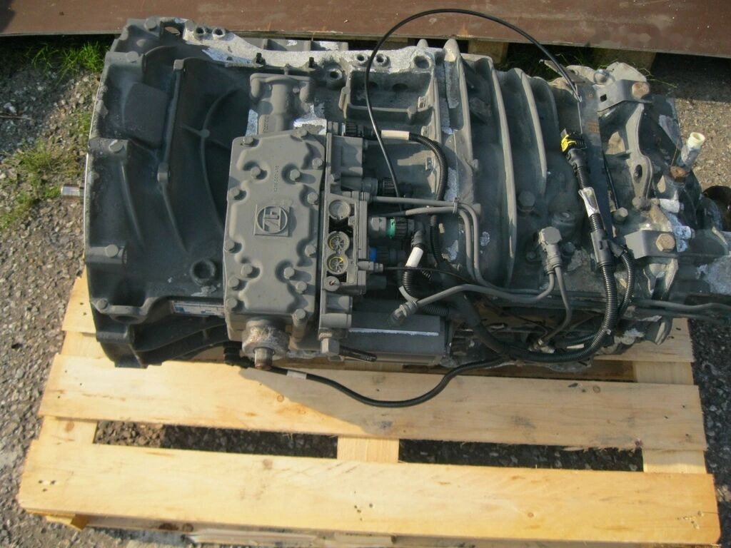 ZF 12s2333TD   DAF XF 105 106 truck - Caixa de velocidade por Camião: foto 1 ZF 12s2333TD   DAF XF 105 106 truck - Caixa de velocidade por Camião: foto 1