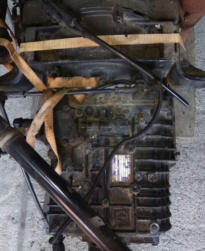 ZF 6s850 81.32003-6625 MAN L2000 TGL - Caixa de velocidade por Camião: foto 2 ZF 6s850 81.32003-6625 MAN L2000 TGL - Caixa de velocidade por Camião: foto 2