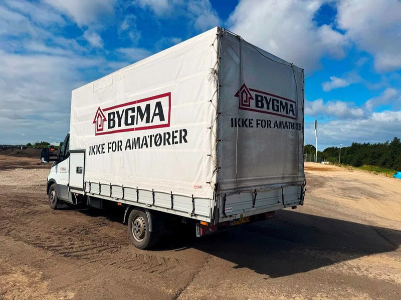 Iveco 35S18 3,0 TDI Aut. Gear. Euro 6. webasto night heater - Carrinha de lona: foto 5 Iveco 35S18 3,0 TDI Aut. Gear. Euro 6. webasto night heater - Carrinha de lona: foto 5