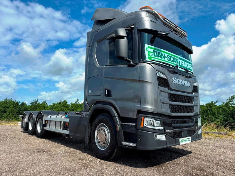 Scania R650 V8 NGS Steel / Air suspension. 4550mm weelbase. - Camião chassi: foto 2 Scania R650 V8 NGS Steel / Air suspension. 4550mm weelbase. - Camião chassi: foto 2