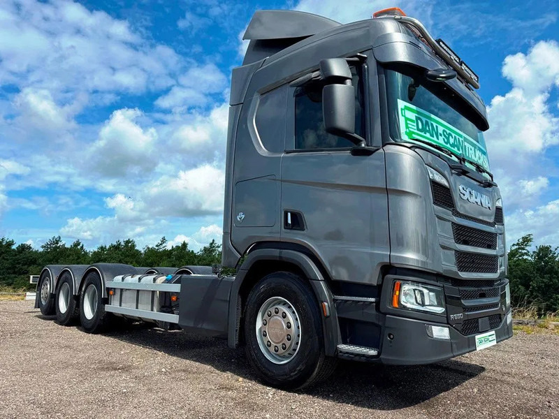 Scania R650 V8 NGS Steel / Air suspension. 4550mm weelbase. - Camião chassi: foto 4 Scania R650 V8 NGS Steel / Air suspension. 4550mm weelbase. - Camião chassi: foto 4