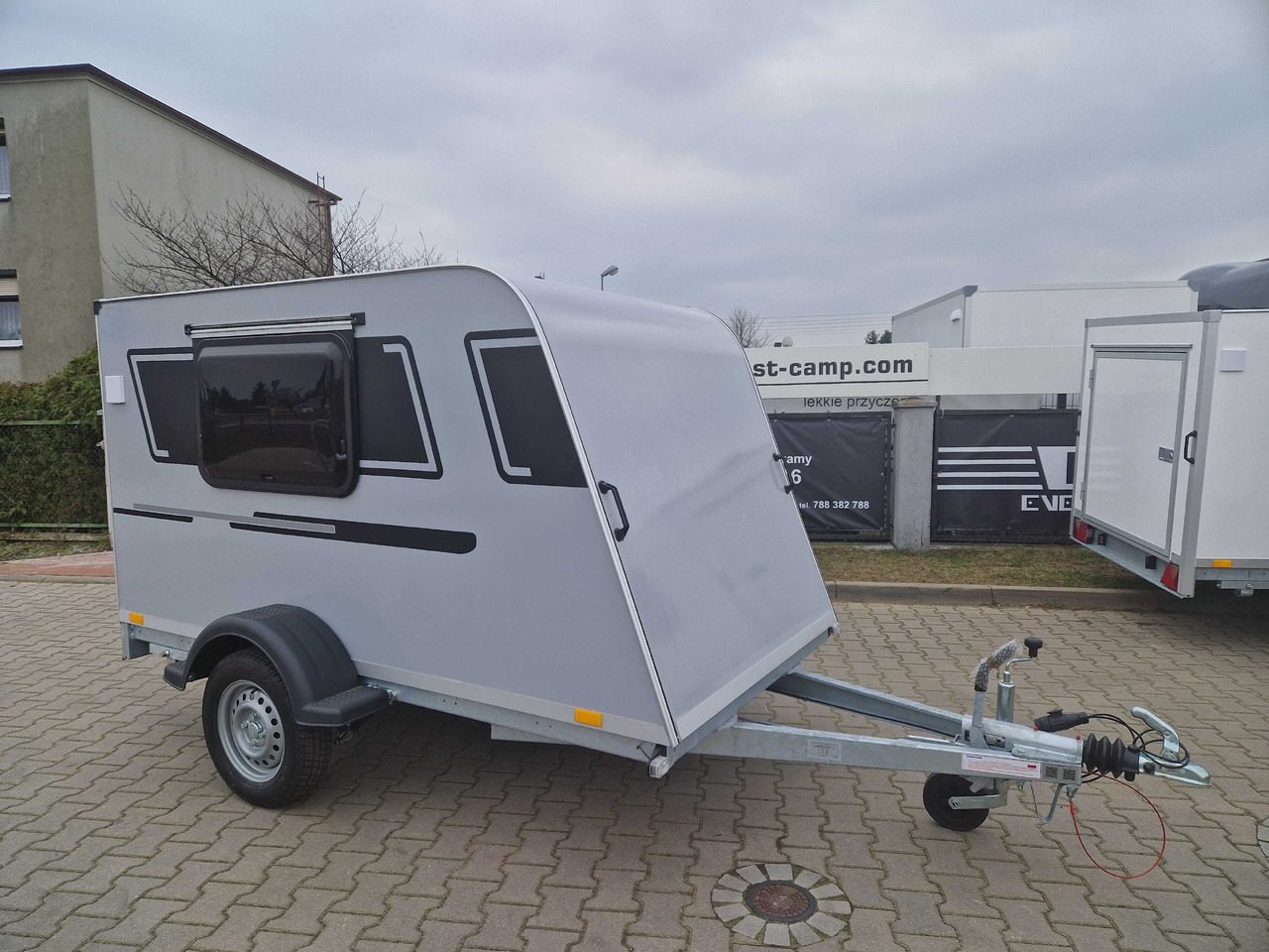 Microcamp mini przyczepa kempingowa transportowa teardrop - Reboque para carros: foto 1 Microcamp mini przyczepa kempingowa transportowa teardrop - Reboque para carros: foto 1