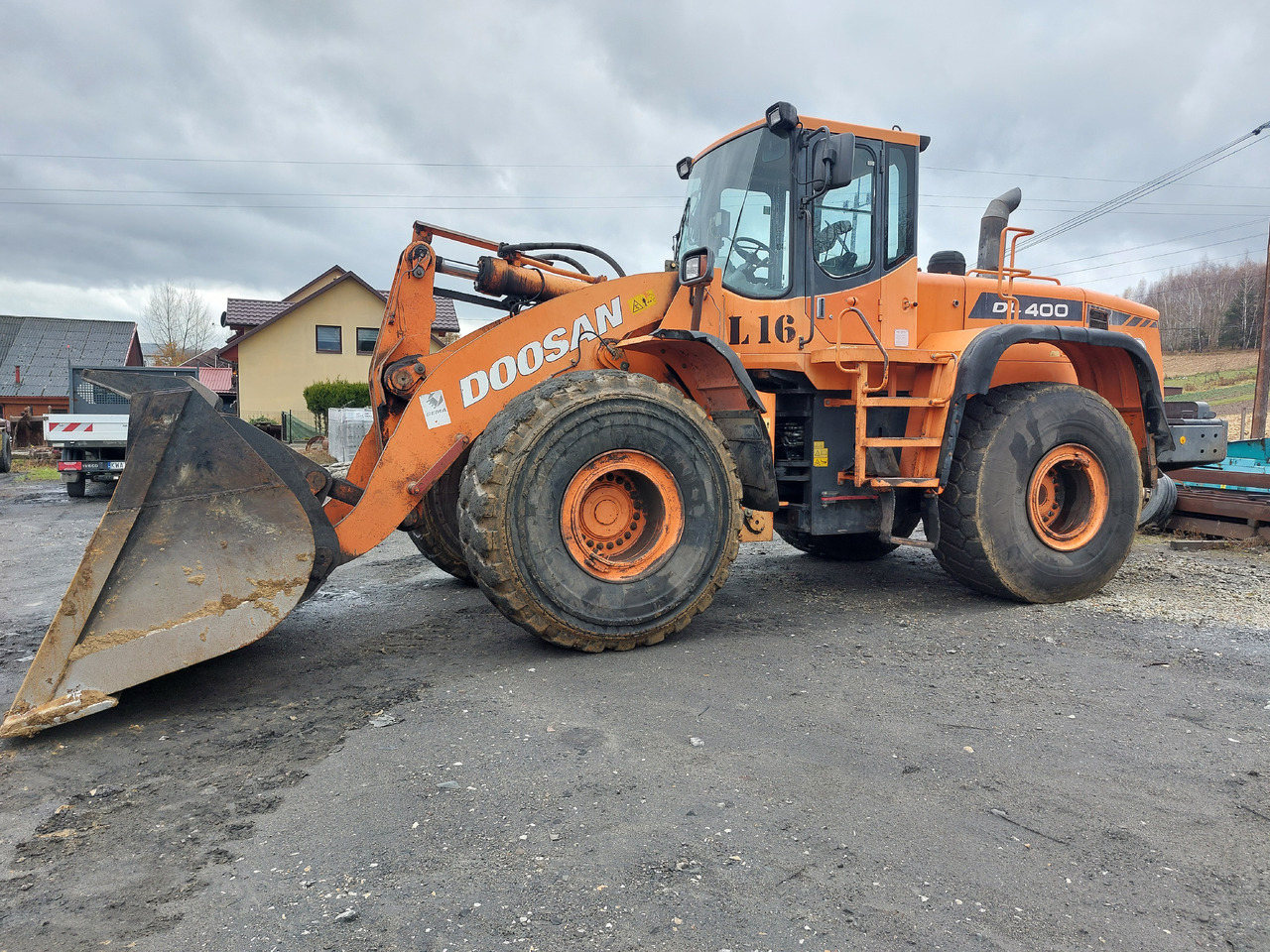 DOOSAN DL400 - Pá carregadora de rodas: foto 2 DOOSAN DL400 - Pá carregadora de rodas: foto 2