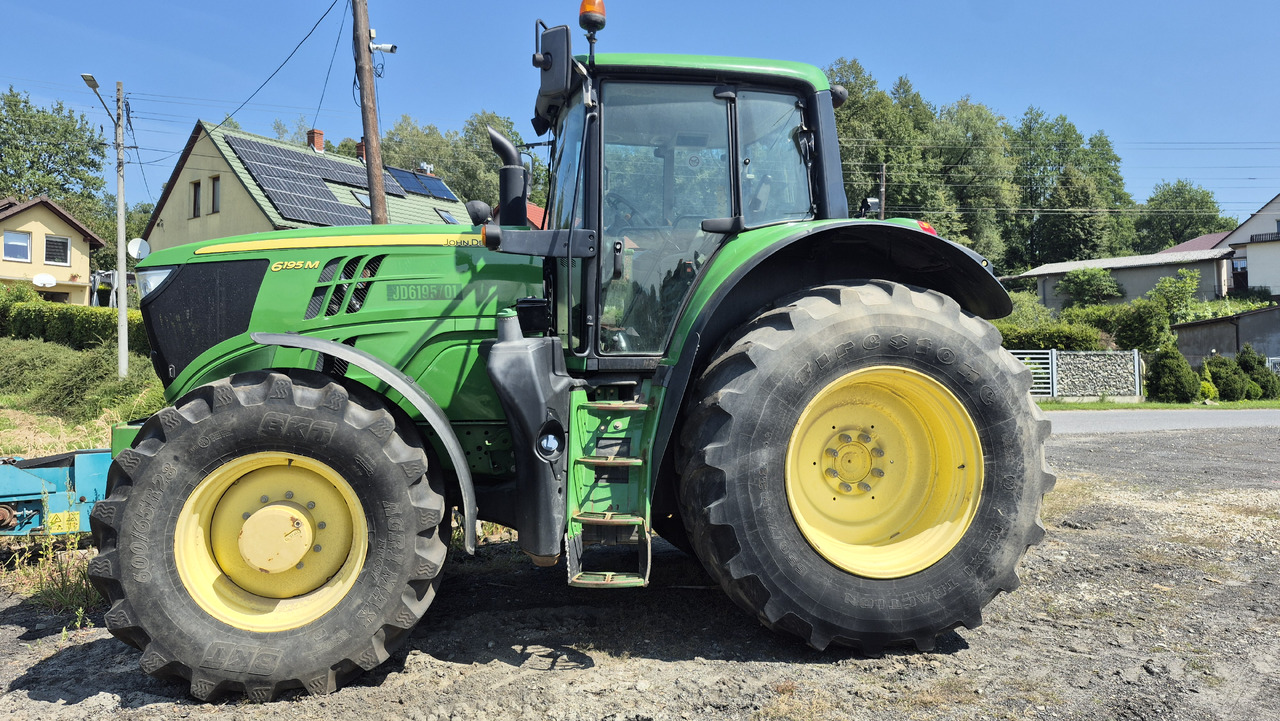 JOHN DEERE 6195M - Trator: foto 3 JOHN DEERE 6195M - Trator: foto 3