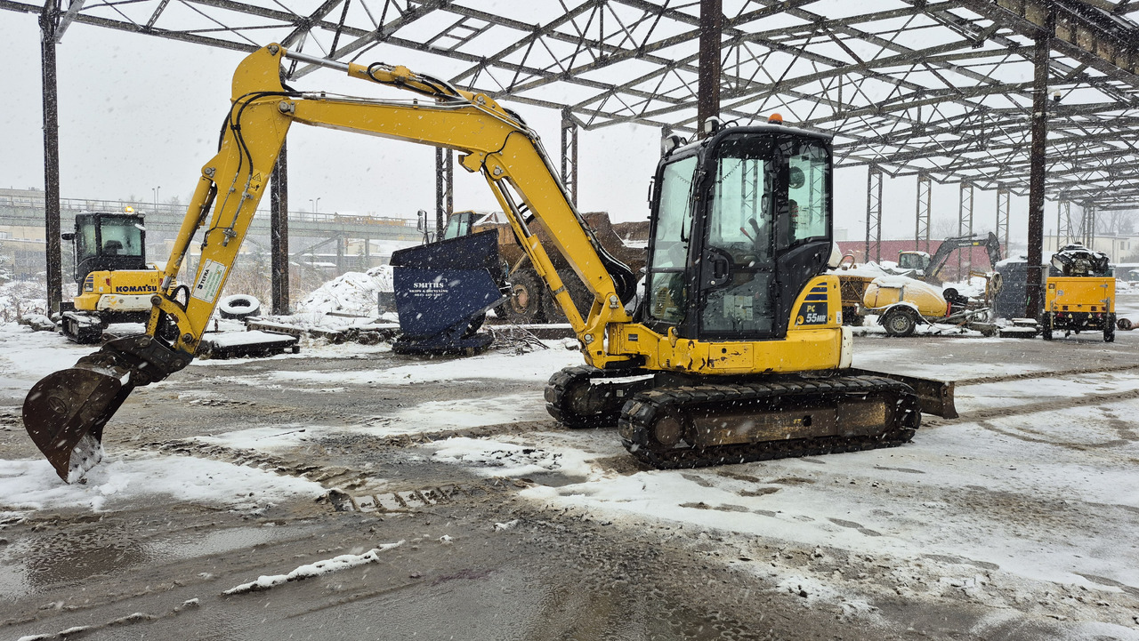 KOMATSU PC55MR-5 E0 - Mini escavadeira: foto 1 KOMATSU PC55MR-5 E0 - Mini escavadeira: foto 1