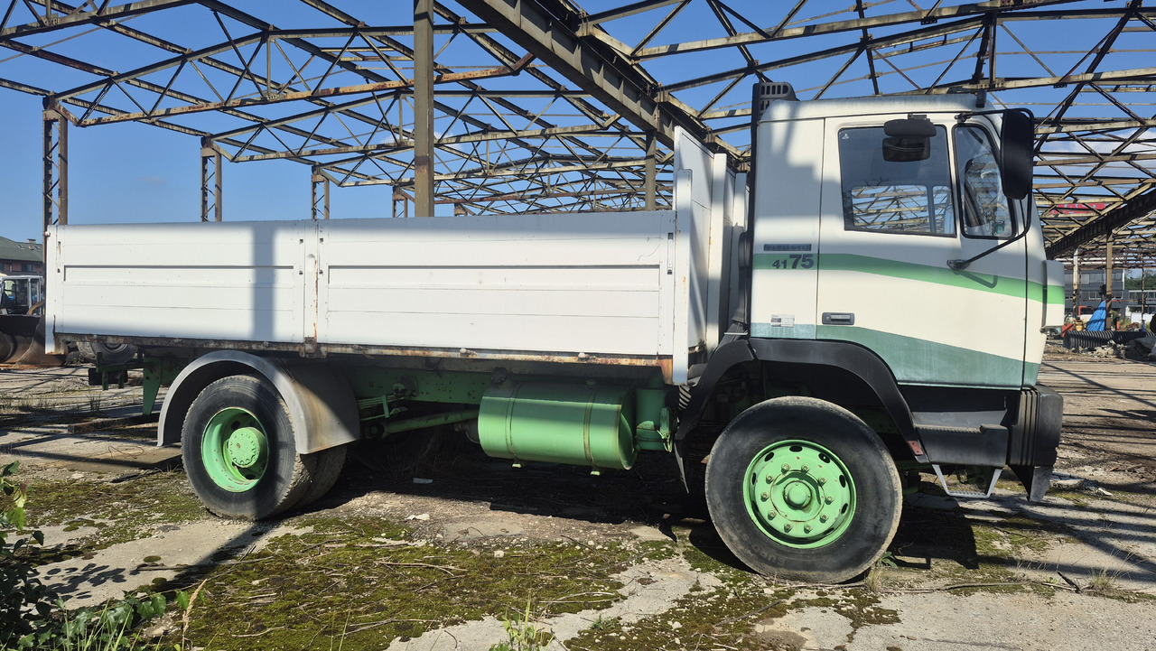 STEYR 17S21 - Camião de caixa aberta/ Plataforma: foto 4 STEYR 17S21 - Camião de caixa aberta/ Plataforma: foto 4