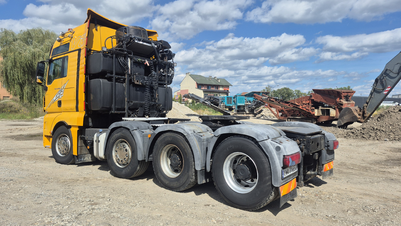 MAN TGX 41.680 - Tractor: foto 4 MAN TGX 41.680 - Tractor: foto 4