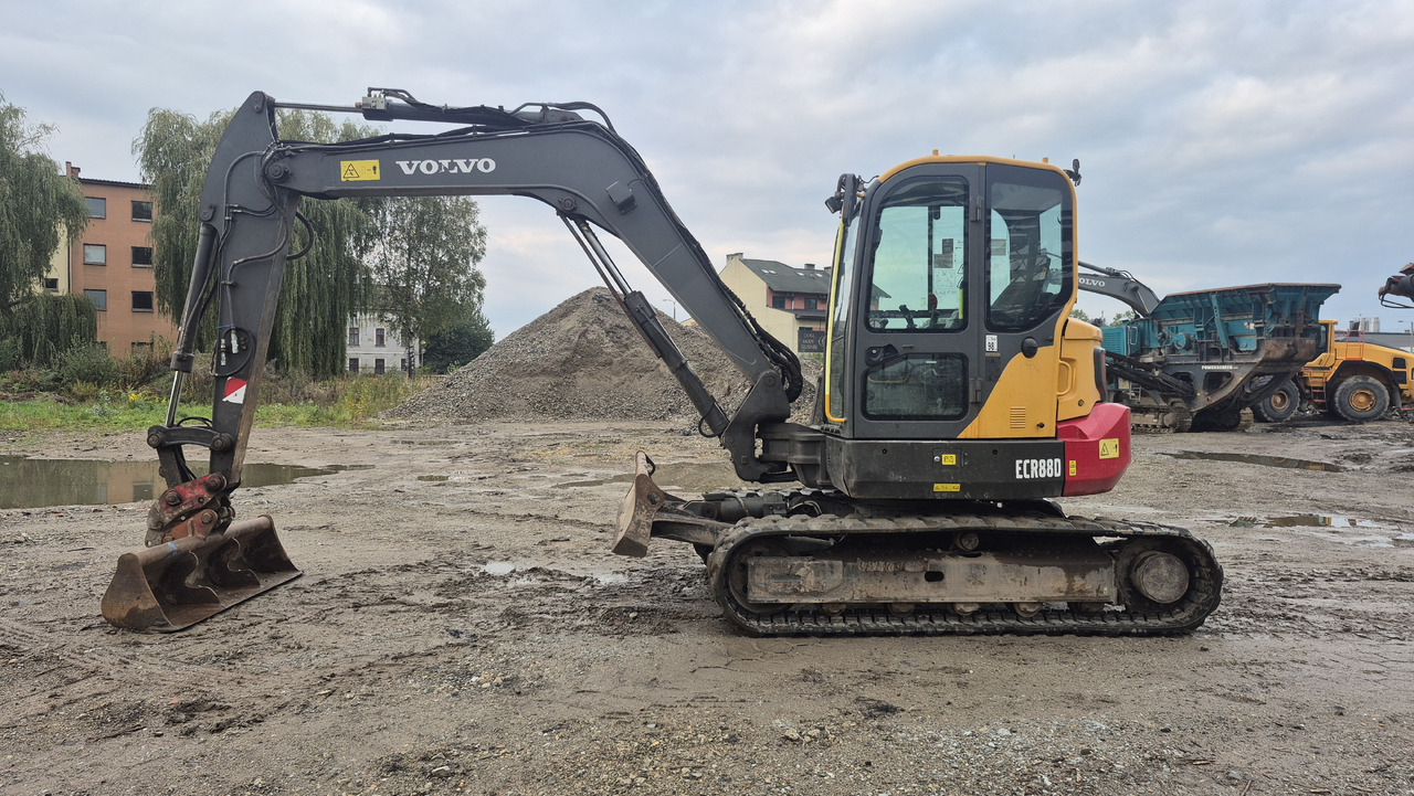 VOLVO ECR88D - Escavadora de rastos: foto 1 VOLVO ECR88D - Escavadora de rastos: foto 1