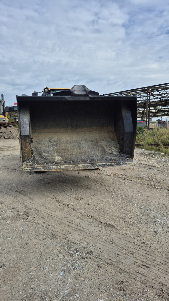 VOLVO L45H - Pá carregadora de rodas: foto 4 VOLVO L45H - Pá carregadora de rodas: foto 4