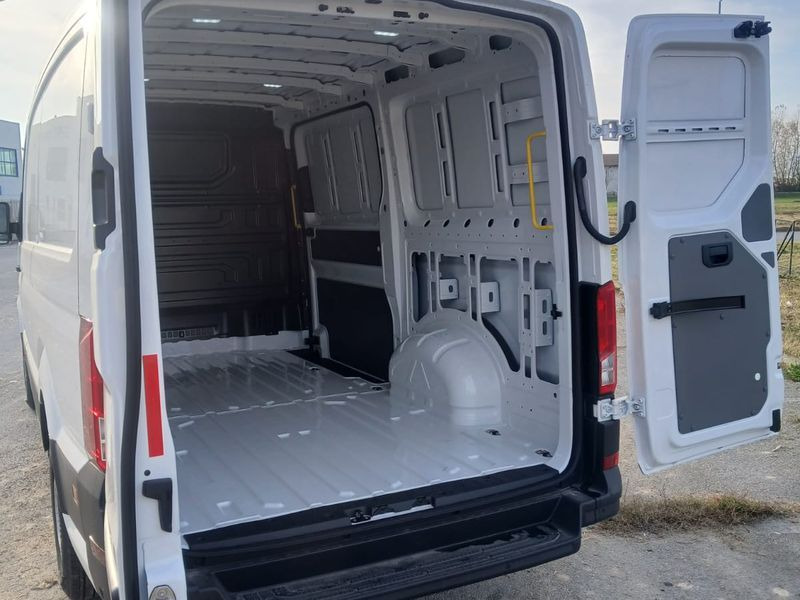 FURGONE CORTO TETTO BASSO MAN TGE 3.140 4X2F SB - Furgão: foto 4 FURGONE CORTO TETTO BASSO MAN TGE 3.140 4X2F SB - Furgão: foto 4