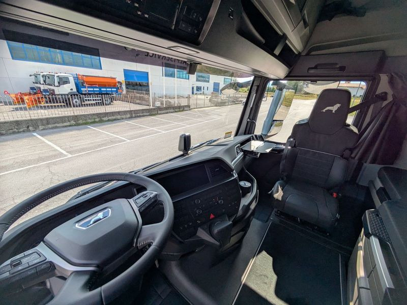 TRATTORE STRADALE MAN TGX 560hp NUOVO TGX 18.560 4x2 LL SA - Tractor: foto 5 TRATTORE STRADALE MAN TGX 560hp NUOVO TGX 18.560 4x2 LL SA - Tractor: foto 5