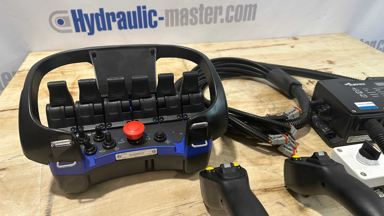 Proportional Valve Walvoil DPX100 with Control Scanreco RC400 and JP Joysticks PWM for Palfinger, Kubota, Kesla - Equipamento florestal: foto 3 Proportional Valve Walvoil DPX100 with Control Scanreco RC400 and JP Joysticks PWM for Palfinger, Kubota, Kesla - Equipamento florestal: foto 3