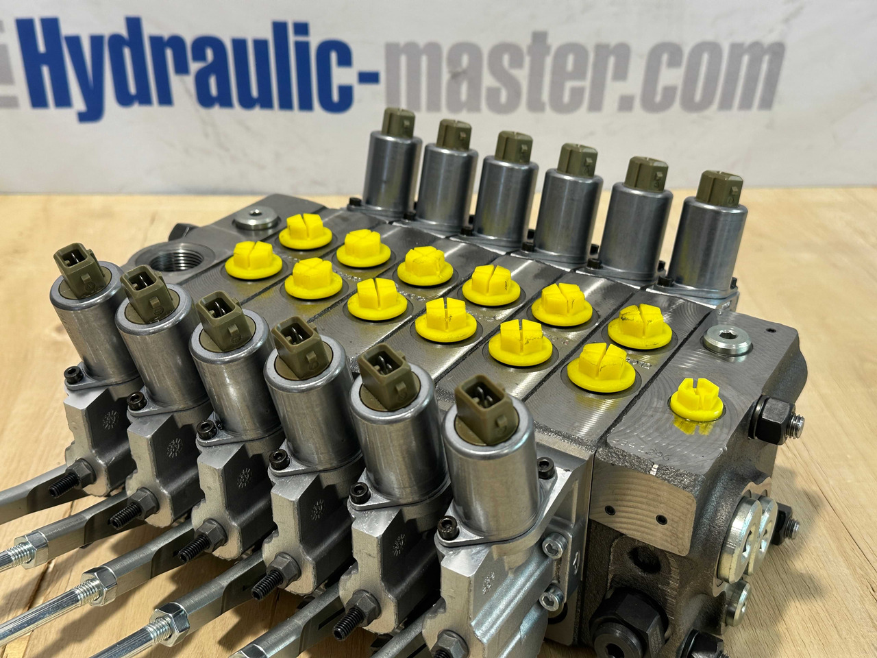 Set Scanreco RC400 with Walvoil DPX100 Komatsu Forest, Ponsse, Fassi, Palfinger - Reboque florestal: foto 5 Set Scanreco RC400 with Walvoil DPX100 Komatsu Forest, Ponsse, Fassi, Palfinger - Reboque florestal: foto 5