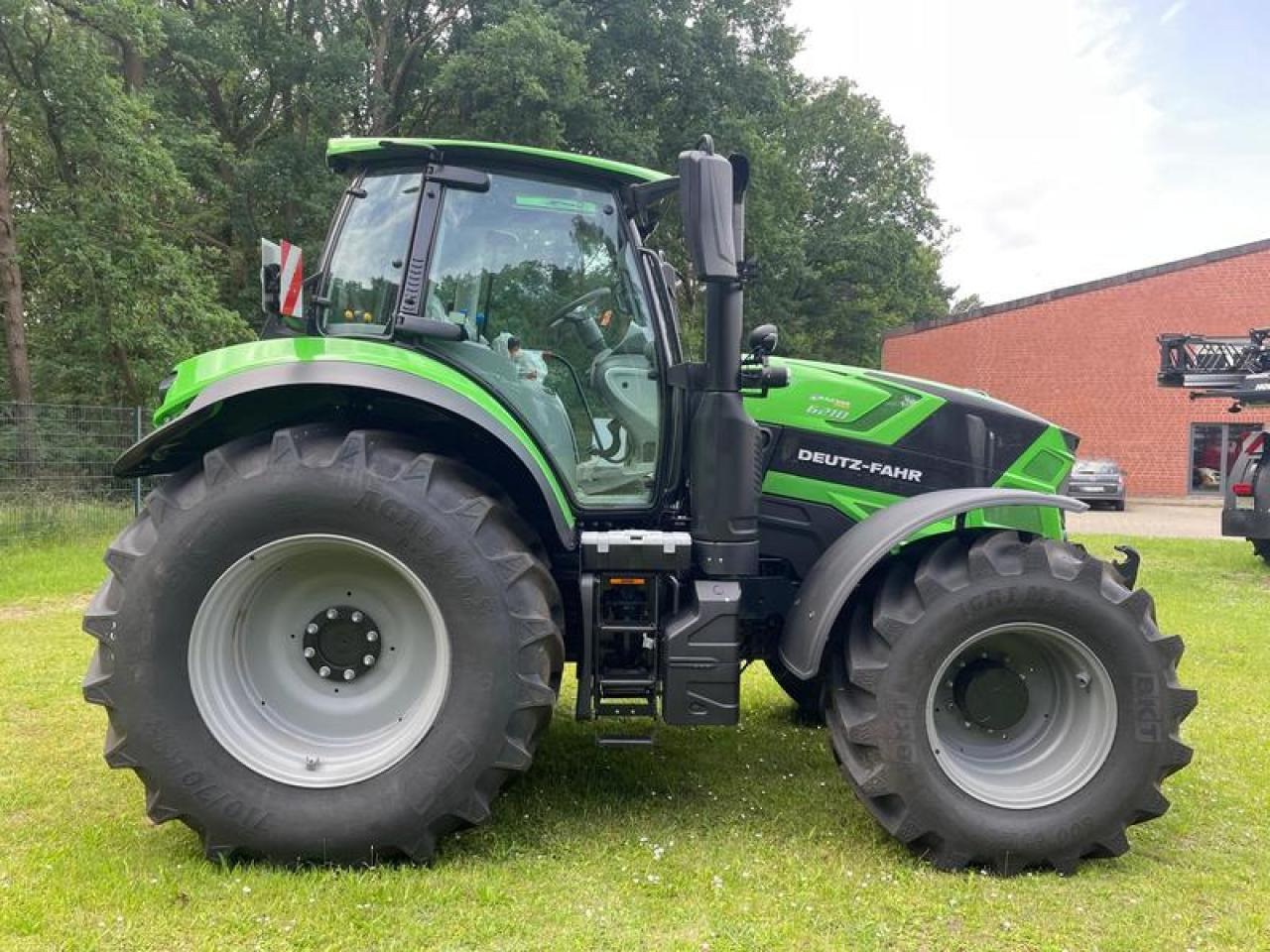 Deutz-Fahr 6210 PSHIFT AKTIONSPREIS!! - Trator: foto 4 Deutz-Fahr 6210 PSHIFT AKTIONSPREIS!! - Trator: foto 4