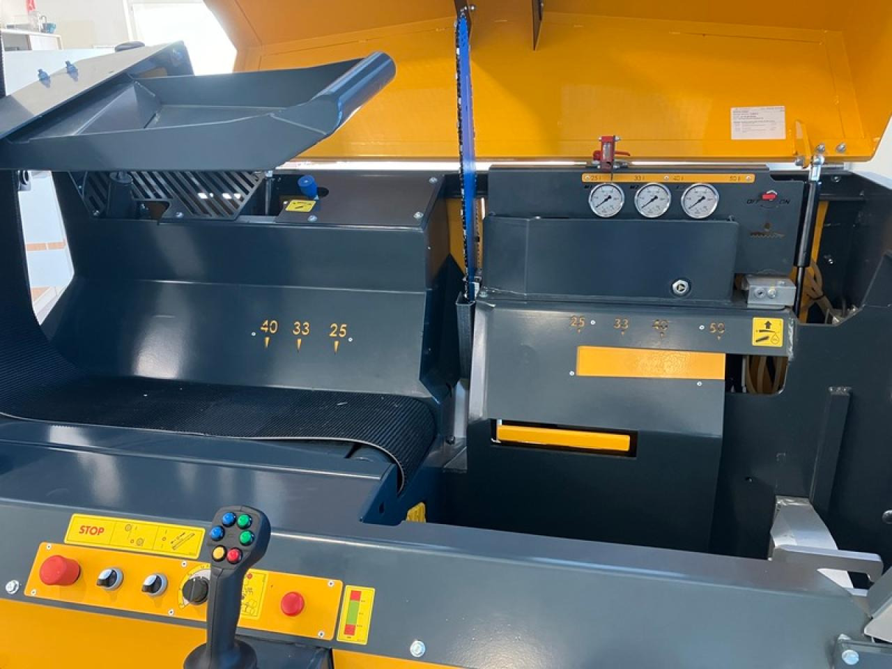 TITAN 43/20CE UNIFOREST - Equipamento florestal: foto 5 TITAN 43/20CE UNIFOREST - Equipamento florestal: foto 5