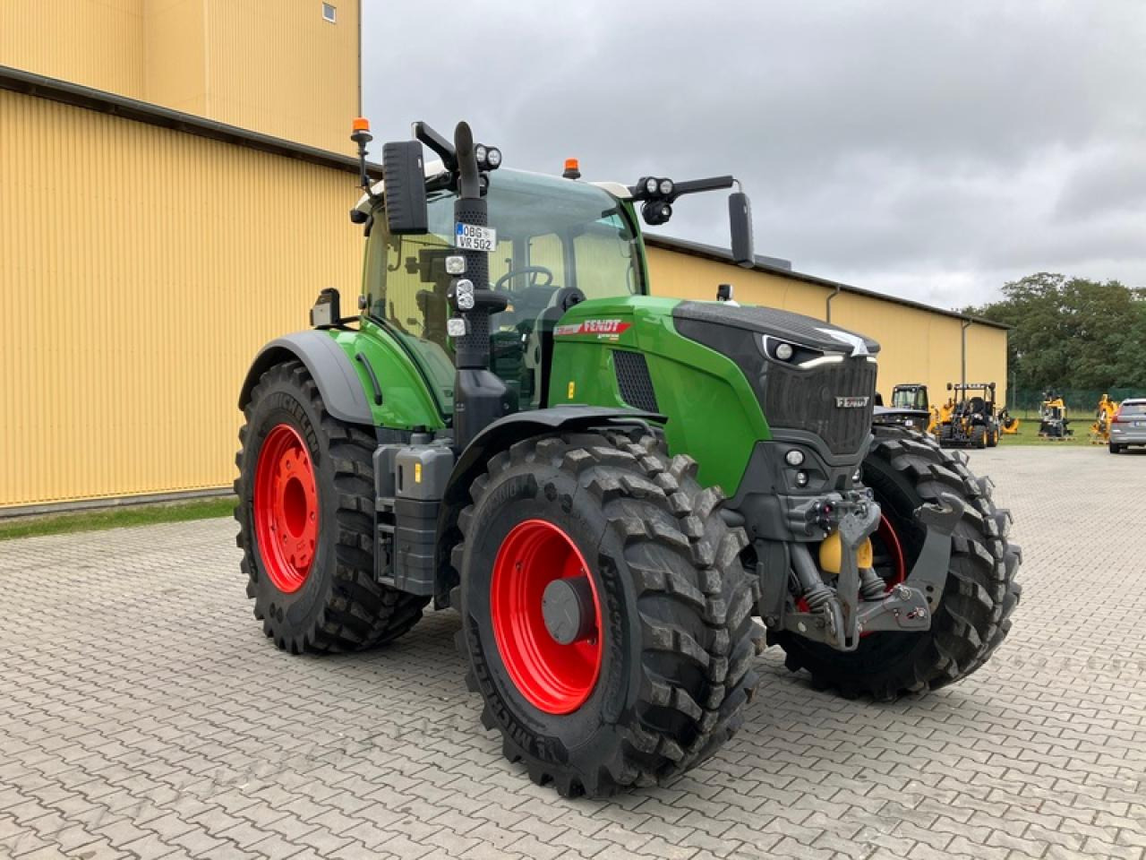 Fendt VARIO 728 GEN 7 PROFI+ RTK - Trator: foto 4 Fendt VARIO 728 GEN 7 PROFI+ RTK - Trator: foto 4