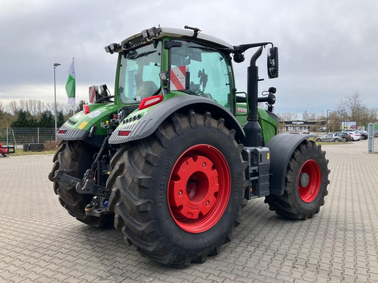 Fendt VARIO 728 GEN 7//RTK//VARIO GRIP - Trator: foto 4 Fendt VARIO 728 GEN 7//RTK//VARIO GRIP - Trator: foto 4