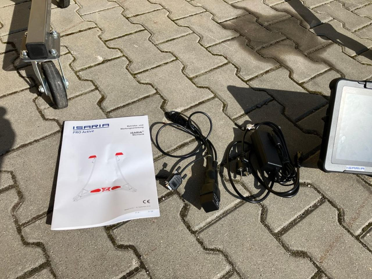 ISARIA PRO ACTIVE N-SENSOR - Sistema de navegação: foto 5 ISARIA PRO ACTIVE N-SENSOR - Sistema de navegação: foto 5