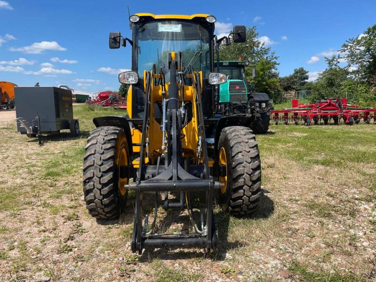 JCB 406 AGRI STUFE V AKTION - Pá carregadora de rodas: foto 3 JCB 406 AGRI STUFE V AKTION - Pá carregadora de rodas: foto 3
