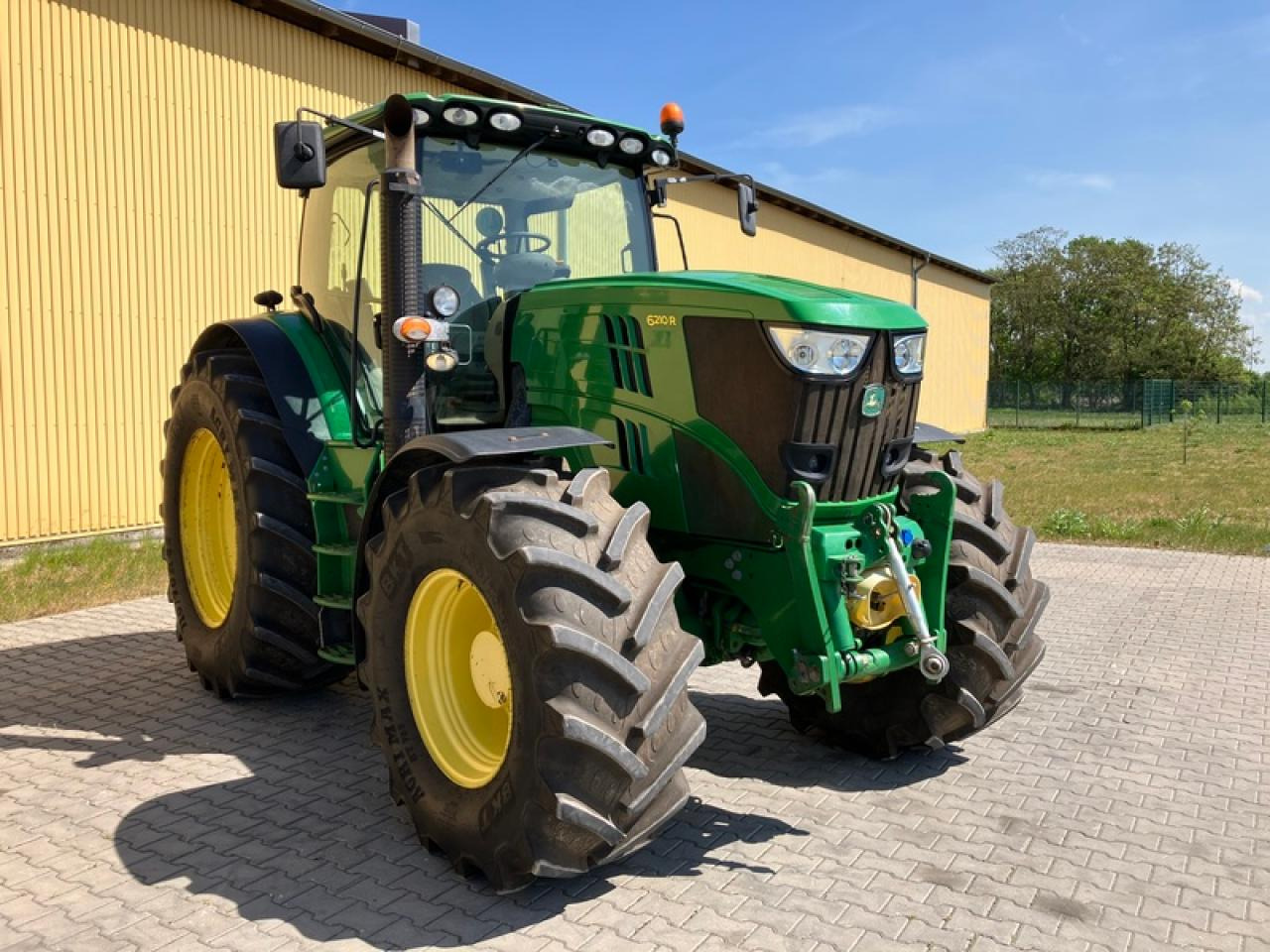 John Deere 6210R AUTOPOWER - Trator: foto 4 John Deere 6210R AUTOPOWER - Trator: foto 4