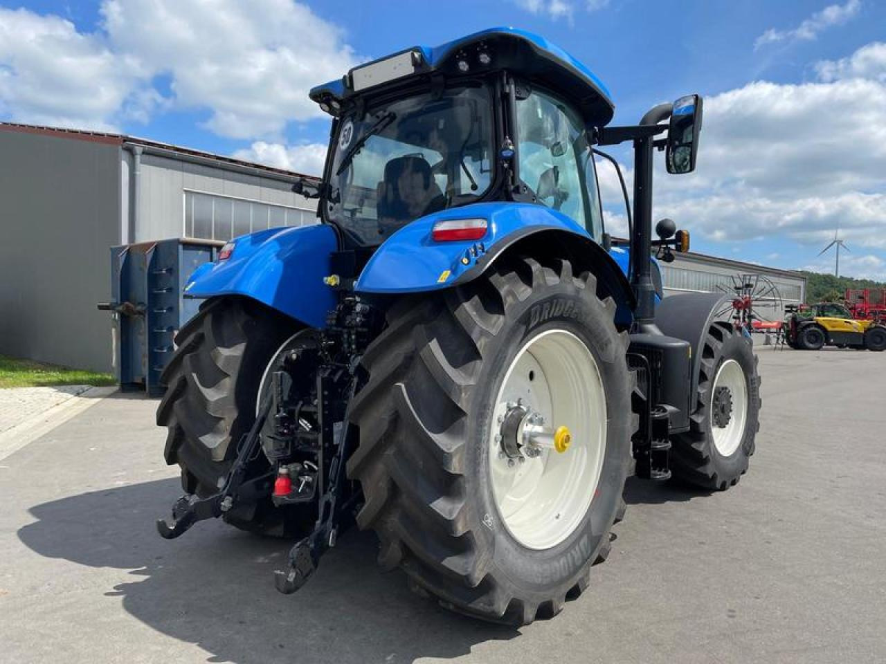 New Holland T 7.245 - Trator: foto 4 New Holland T 7.245 - Trator: foto 4