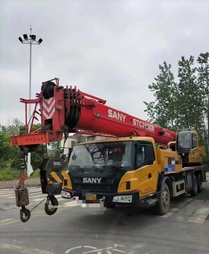 Sany STC250 - Grua móvel: foto 1 Sany STC250 - Grua móvel: foto 1
