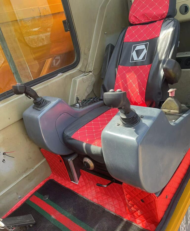 XCMG QY100K QY100K-II QY90K 100T 100ton 90 80 70 50 - Grua móvel: foto 5 XCMG QY100K QY100K-II QY90K 100T 100ton 90 80 70 50 - Grua móvel: foto 5