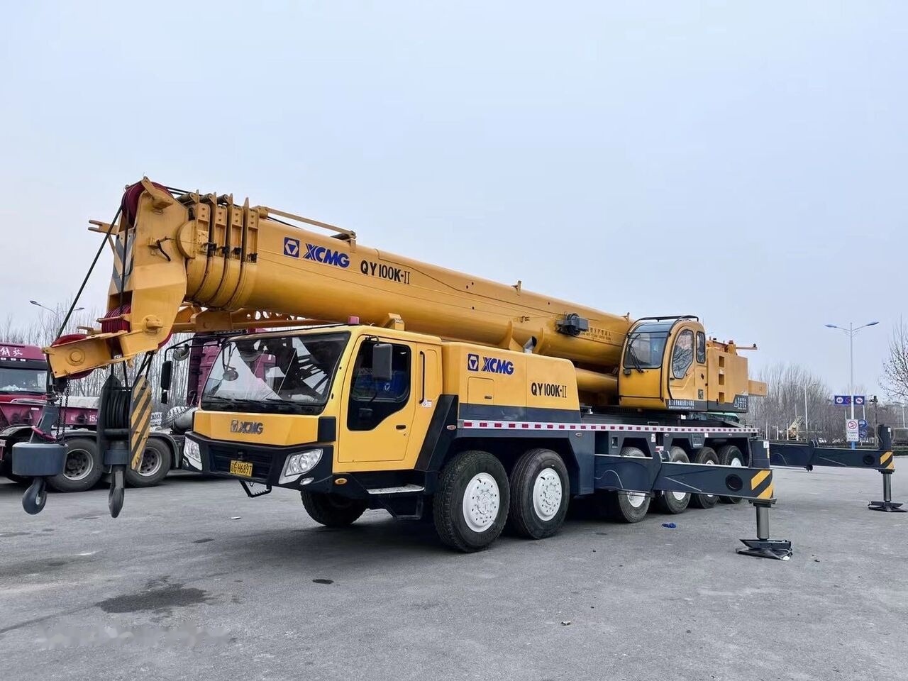 XCMG QY100K QY100K-II QY90K 100T 100ton - Grua móvel: foto 2 XCMG QY100K QY100K-II QY90K 100T 100ton - Grua móvel: foto 2