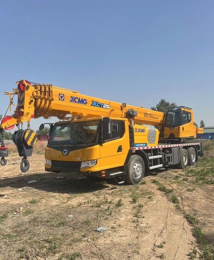 XCMG XCT25 50ton 70ton 90ton 100ton 130ton - Grua móvel: foto 1 XCMG XCT25 50ton 70ton 90ton 100ton 130ton - Grua móvel: foto 1
