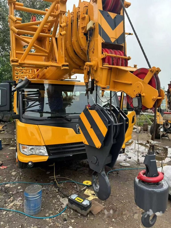 XCMG XCT35 QY35K 35T 35ton - Grua móvel: foto 1 XCMG XCT35 QY35K 35T 35ton - Grua móvel: foto 1