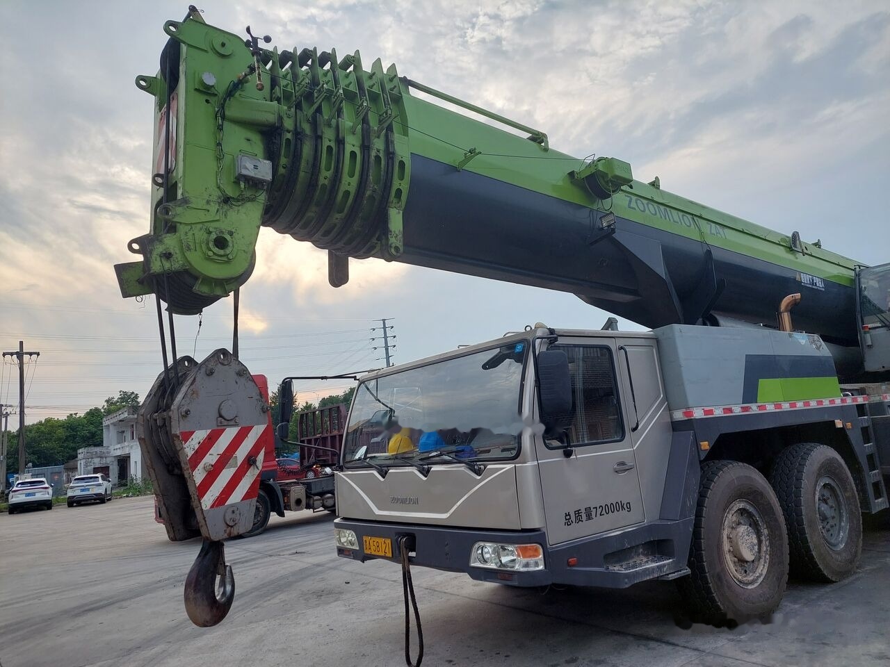 Zoomlion ZAT2600V 260T 260ton 220t 220ton - Grua móvel: foto 1 Zoomlion ZAT2600V 260T 260ton 220t 220ton - Grua móvel: foto 1