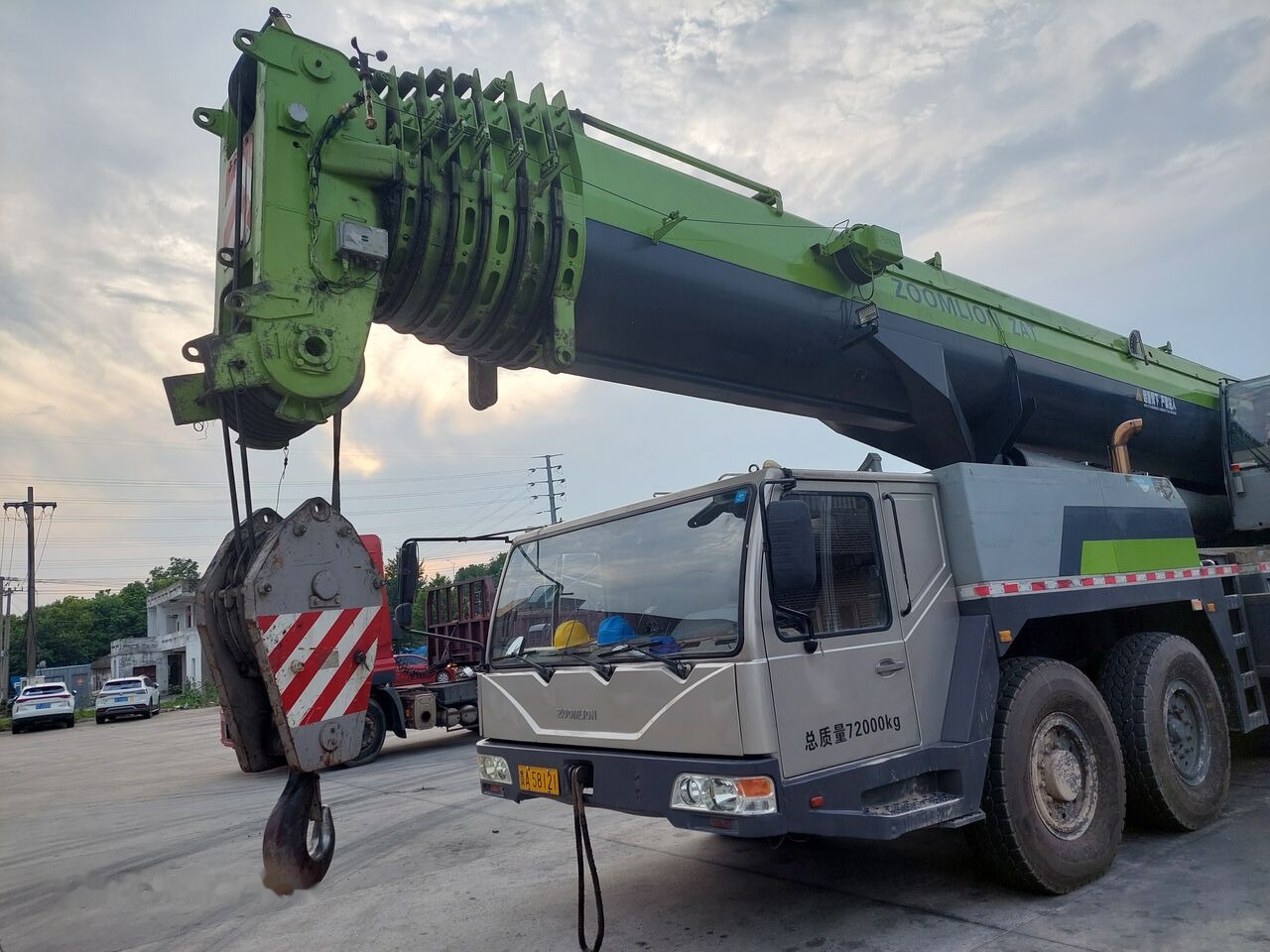 Zoomlion ZAT2600V 260T 260ton 220t 220ton - Grua móvel: foto 1 Zoomlion ZAT2600V 260T 260ton 220t 220ton - Grua móvel: foto 1