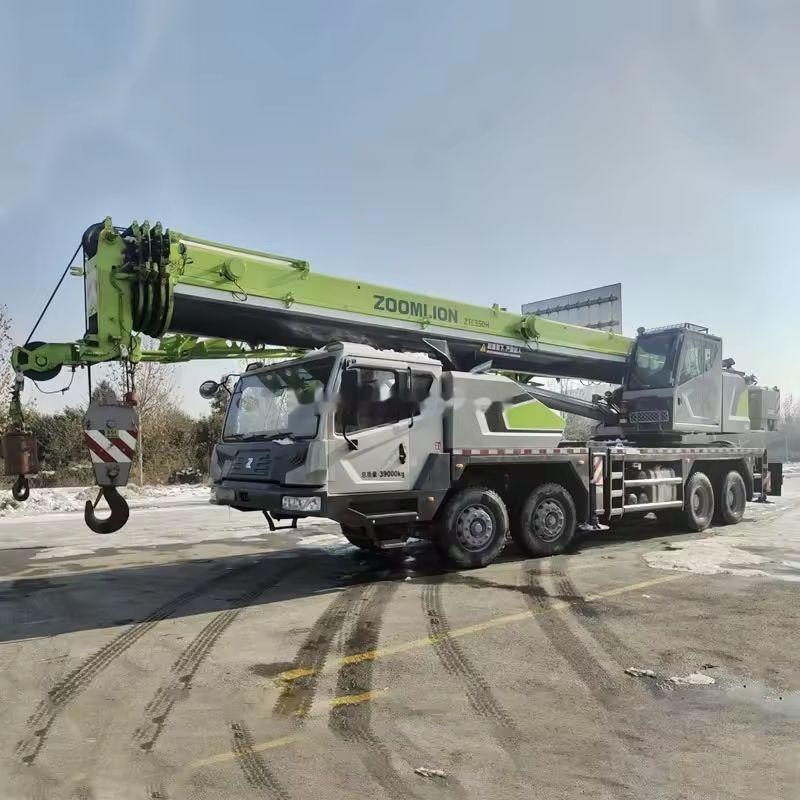 Zoomlion ZTC350 ZTC250 ZTC550 ZTC1000 - Grua móvel: foto 2 Zoomlion ZTC350 ZTC250 ZTC550 ZTC1000 - Grua móvel: foto 2