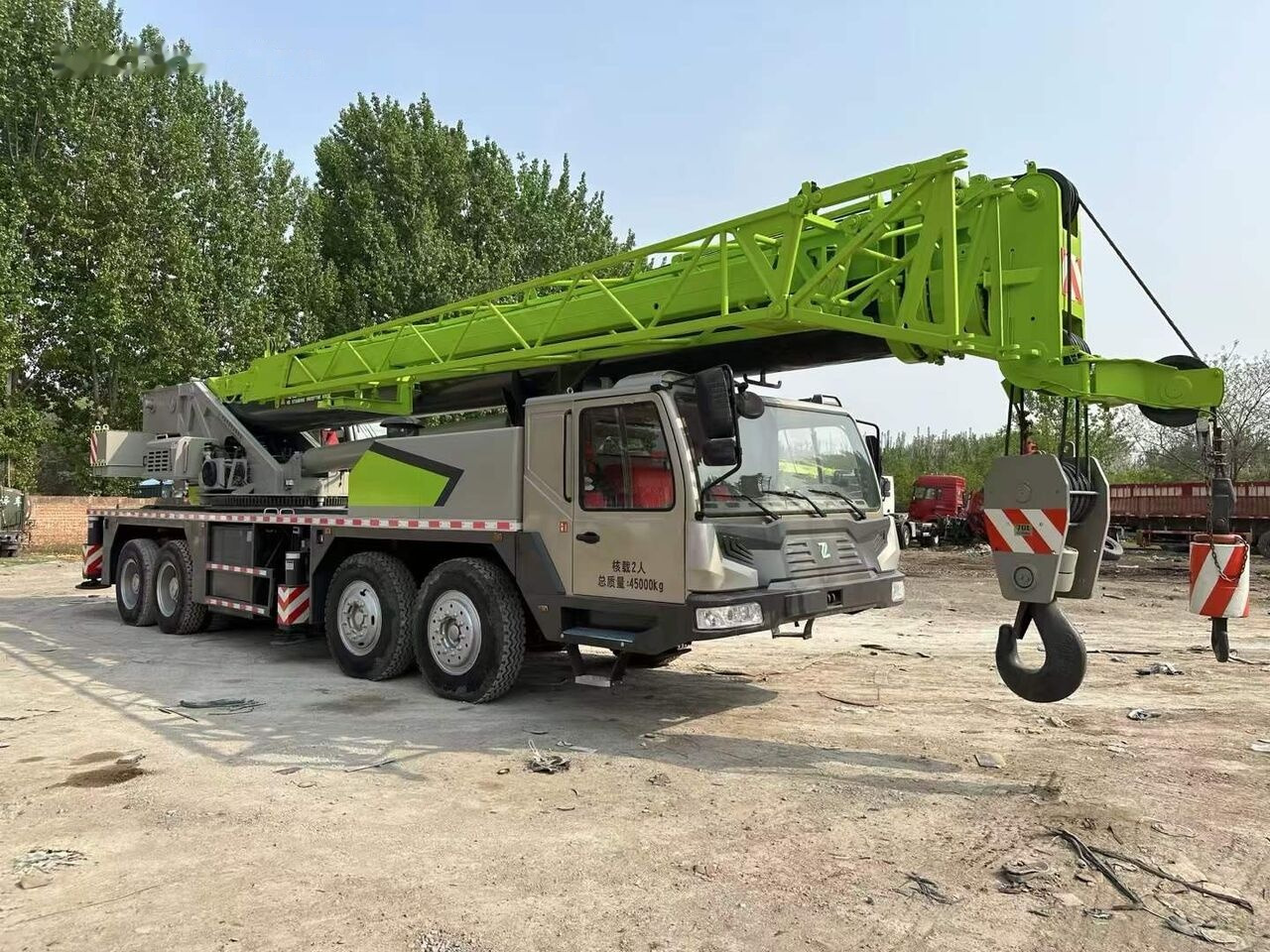 Zoomlion ZTC700V ZTC800V ZTC900V 50T 70T 80T 100T - Grua móvel: foto 2 Zoomlion ZTC700V ZTC800V ZTC900V 50T 70T 80T 100T - Grua móvel: foto 2