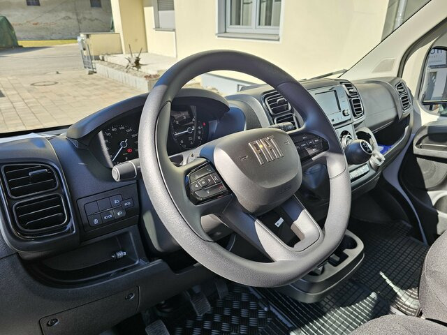 FIAT Ducato 35 MAXI L4H2 140 15m³ Serie10 9.2 Safety - Furgão: foto 3 FIAT Ducato 35 MAXI L4H2 140 15m³ Serie10 9.2 Safety - Furgão: foto 3