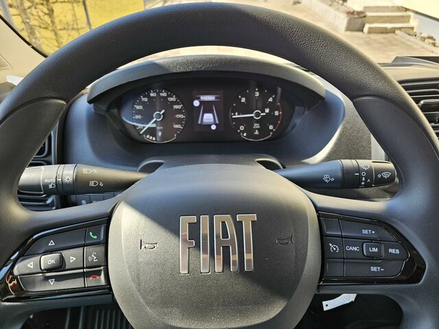 FIAT Ducato 35 MAXI L4H2 140 15m³ Serie10 9.2 Safety - Furgão: foto 2 FIAT Ducato 35 MAXI L4H2 140 15m³ Serie10 9.2 Safety - Furgão: foto 2