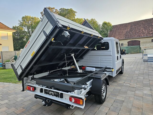 FIAT Ducato MAXI Serie 9.2 2025 DOKA 3-Seitenkiipper... - Camião basculante: foto 2 FIAT Ducato MAXI Serie 9.2 2025 DOKA 3-Seitenkiipper... - Camião basculante: foto 2