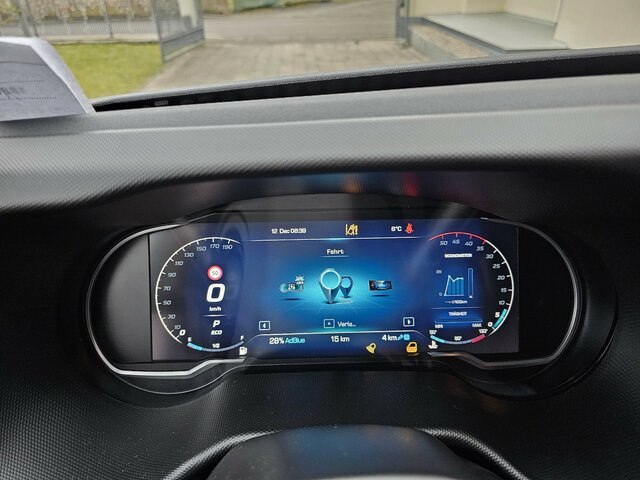 IVECO Daily 35S18HA8V DOKA Hi-Matic 12m³ L2H2 7 Sitze... - Furgão, Carrinha cabine dupla: foto 5 IVECO Daily 35S18HA8V DOKA Hi-Matic 12m³ L2H2 7 Sitze... - Furgão, Carrinha cabine dupla: foto 5