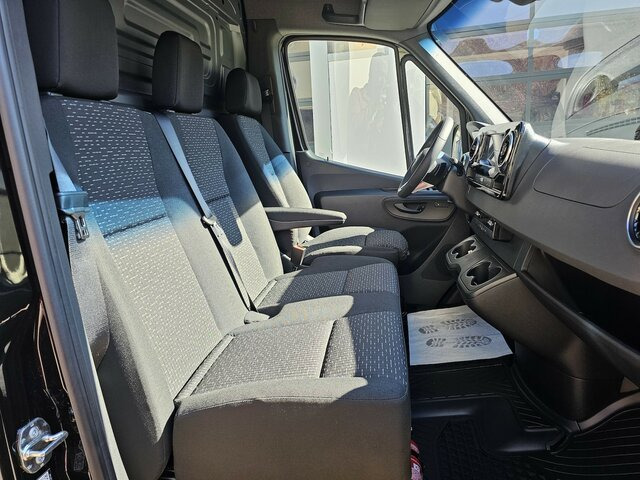 Furgão novo MERCEDES-BENZ Sprinter 317 CDI Kasten L2H2 AHK 3,5t MBUX10,25...: foto 19 Furgão novo MERCEDES-BENZ Sprinter 317 CDI Kasten L2H2 AHK 3,5t MBUX10,25...: foto 19