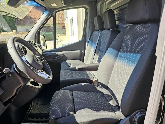 MERCEDES-BENZ Sprinter 317 CDI Kasten L2H2 AHK 3,5t MBUX10,25... - Furgão: foto 2 MERCEDES-BENZ Sprinter 317 CDI Kasten L2H2 AHK 3,5t MBUX10,25... - Furgão: foto 2