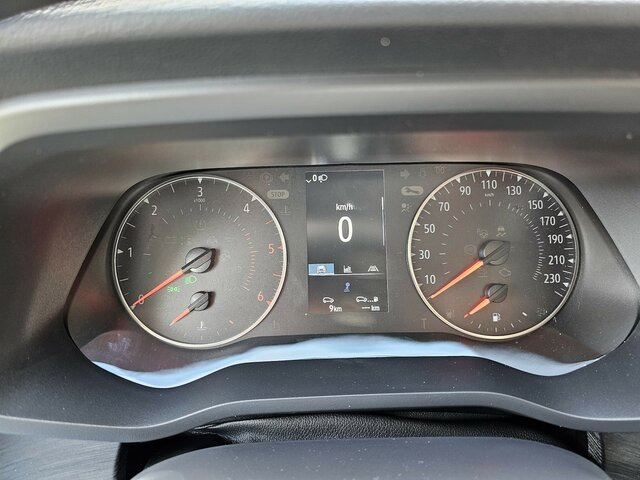 RENAULT Trafic L2H1 3,0t Life 8 Sitzer LED PDC - Ambulância: foto 3 RENAULT Trafic L2H1 3,0t Life 8 Sitzer LED PDC - Ambulância: foto 3