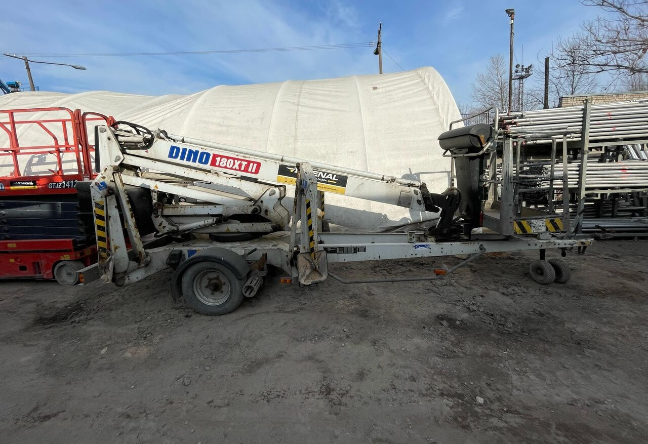 Dino 180XT II - Plataforma articulada: foto 1 Dino 180XT II - Plataforma articulada: foto 1