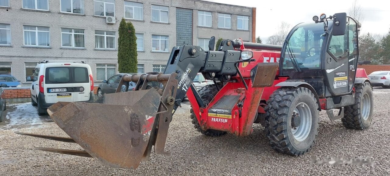 Faresin Faresin Fh17.40 - Empilhador telescópico: foto 1 Faresin Faresin Fh17.40 - Empilhador telescópico: foto 1