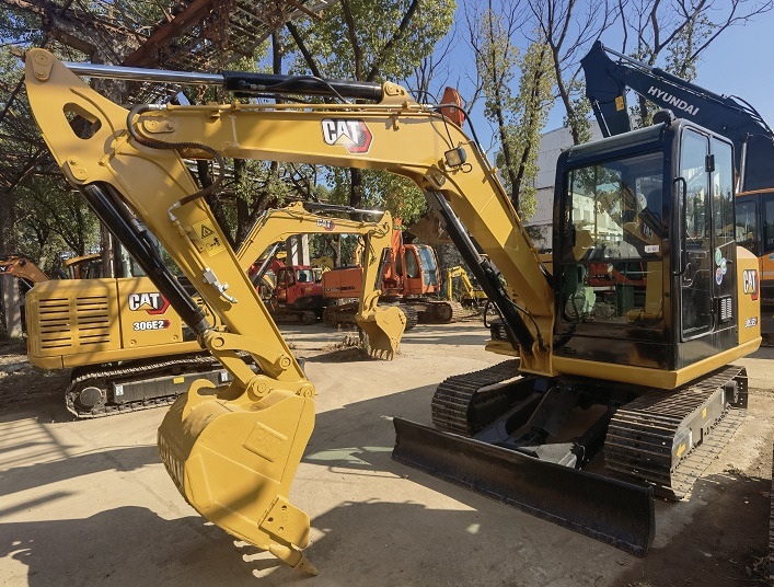 CAT 305.5E2 Excavator - Mini escavadeira: foto 2 CAT 305.5E2 Excavator - Mini escavadeira: foto 2