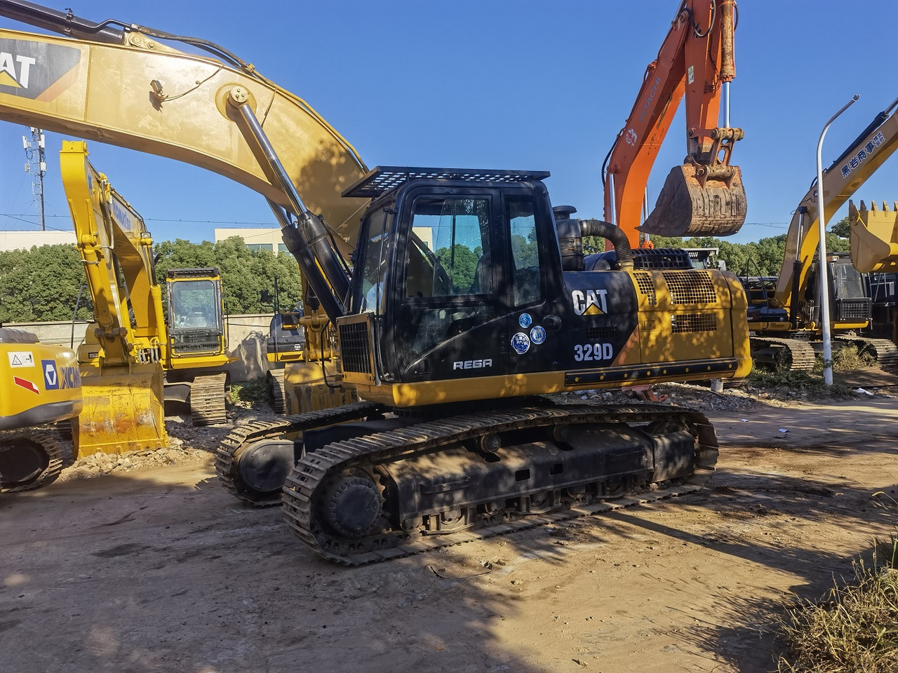 CAT 329D Excavator - Escavadora de rastos: foto 2 CAT 329D Excavator - Escavadora de rastos: foto 2