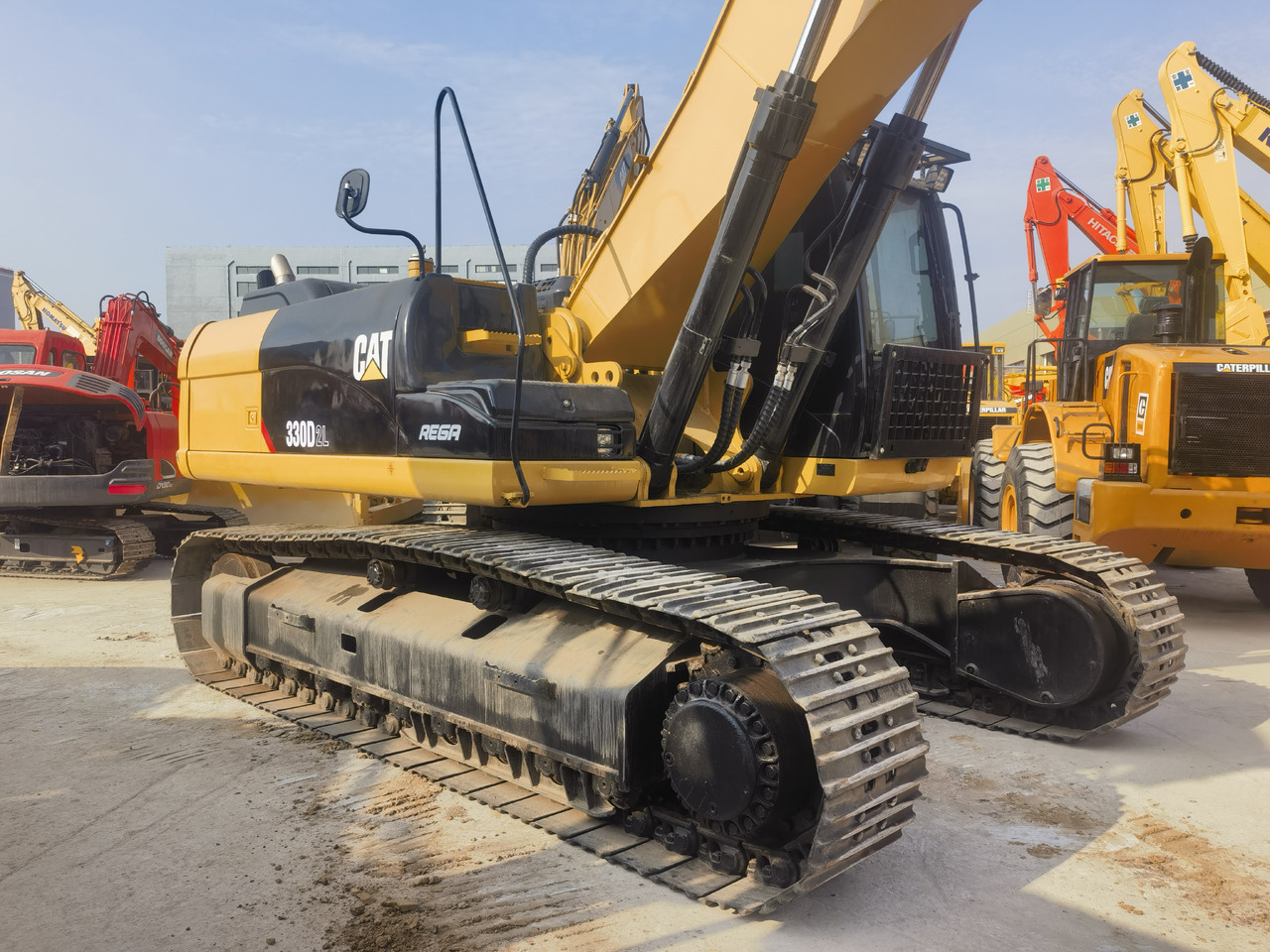 CAT 330D2L Excavator - Escavadora de rastos: foto 2 CAT 330D2L Excavator - Escavadora de rastos: foto 2