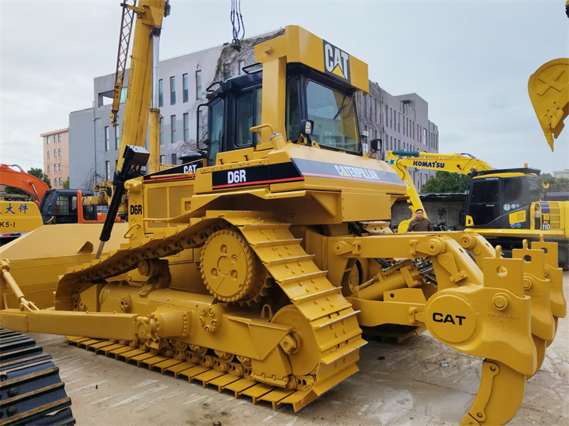 CAT D6R Bulldozer - Buldôzer: foto 3 CAT D6R Bulldozer - Buldôzer: foto 3