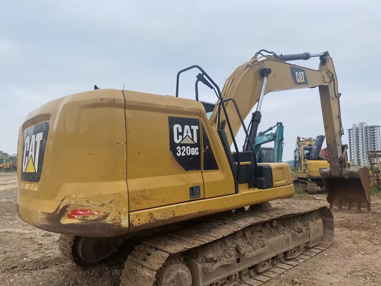 CATERPILLAR 320GC - Escavadora de rastos: foto 5 CATERPILLAR 320GC - Escavadora de rastos: foto 5
