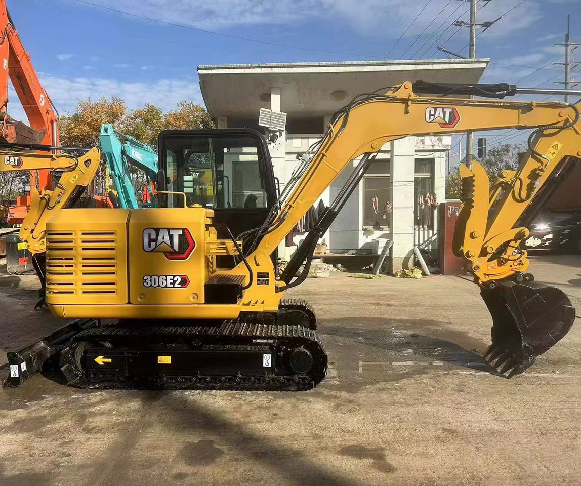 CATERPILLAR CAT 306E2 TRACKED EXCAVATOR - Mini escavadeira: foto 1 CATERPILLAR CAT 306E2 TRACKED EXCAVATOR - Mini escavadeira: foto 1
