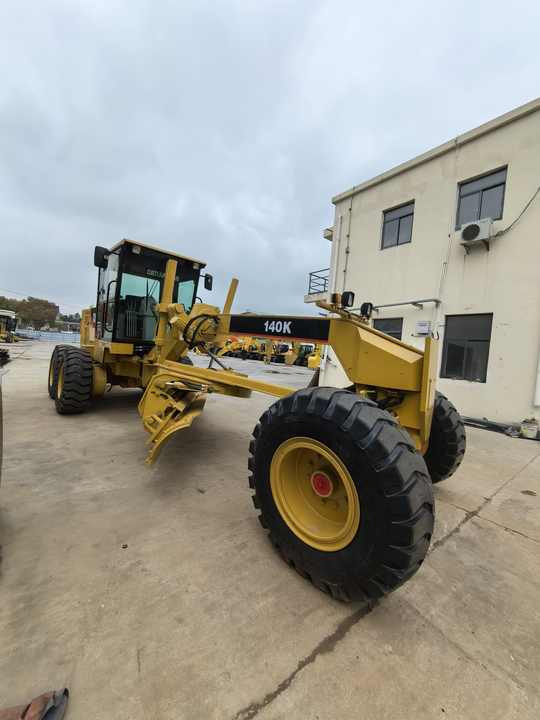 Caterpillar 140k motor grader Cat140k graders heavy equipment 140K with good quality good price - Motoniveladora: foto 4 Caterpillar 140k motor grader Cat140k graders heavy equipment 140K with good quality good price - Motoniveladora: foto 4
